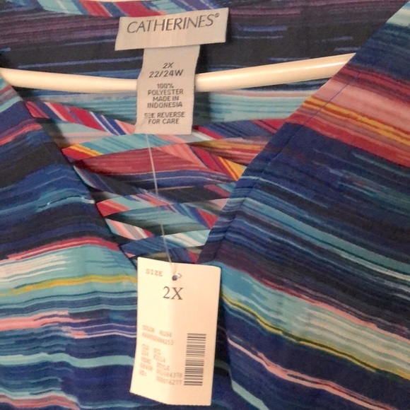 Catherine’s 2x striped top NWT and with bell sleeves. - Picture 3 of 5